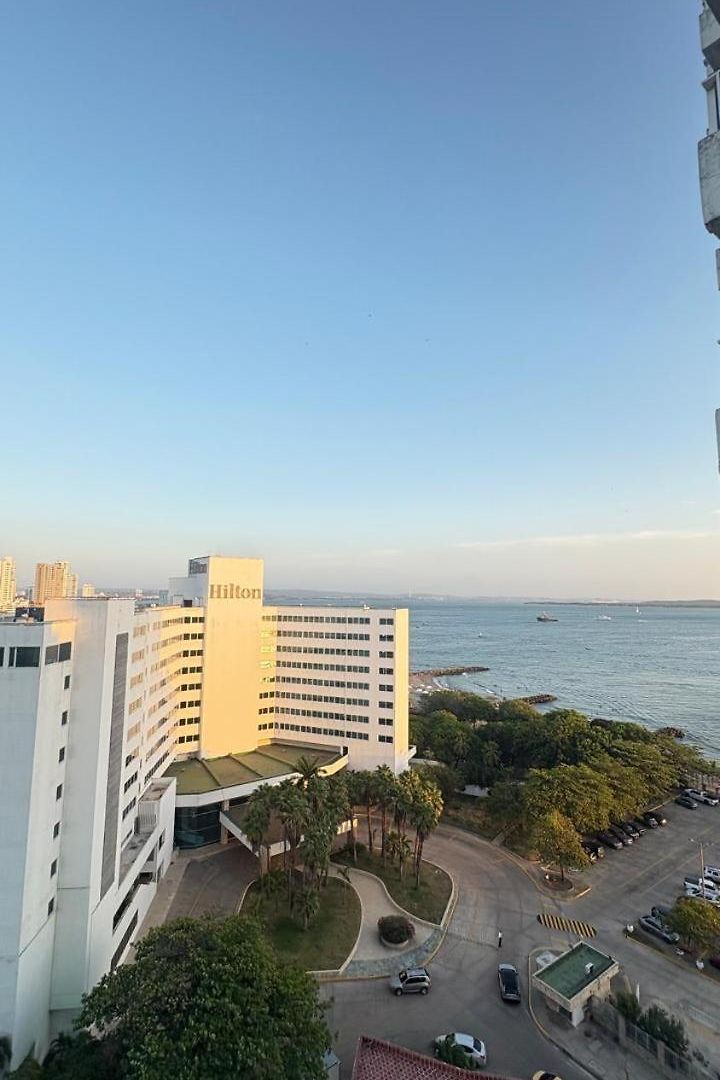 Vista Al Mar Piso 15 Y 12
