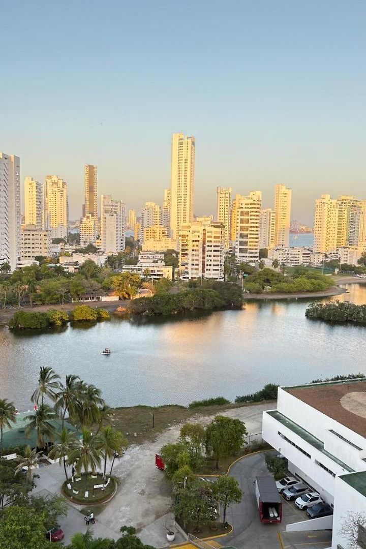 Vista Al Mar Piso 15 Y 12 *