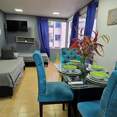 Apartamento Vista Al Mar Piso 15 Y 12 *