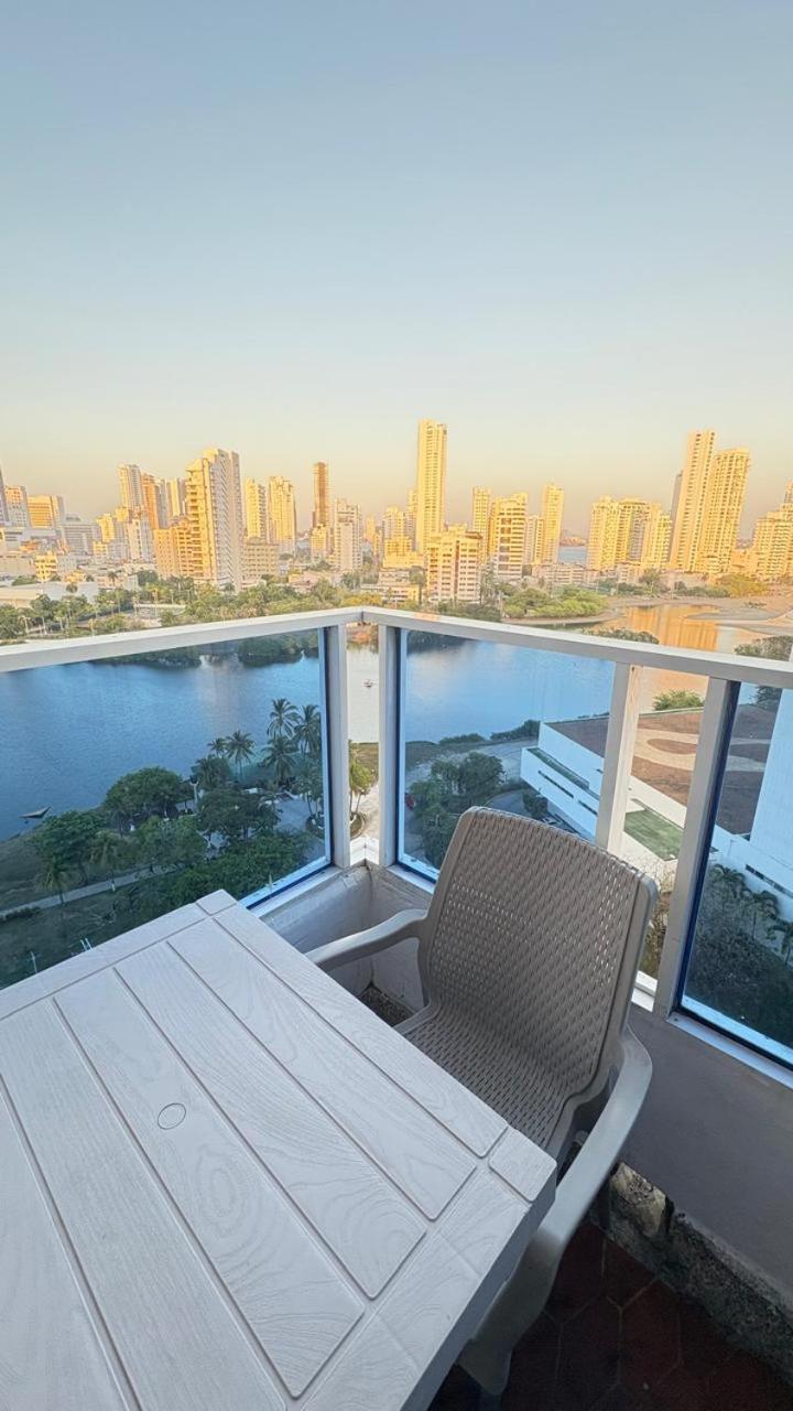 Vista Al Mar Piso 15 Y 12 Apartamento
